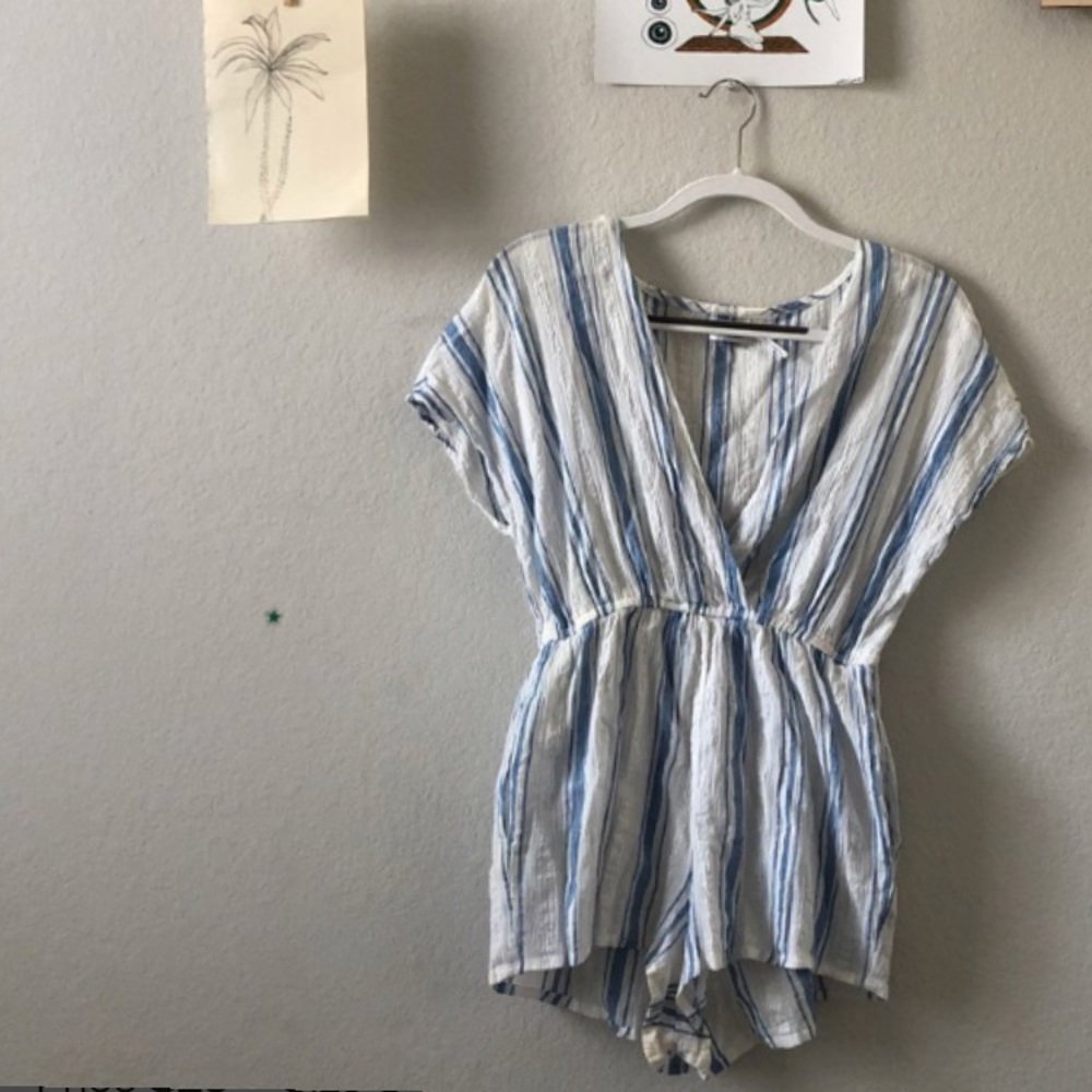 Urban outfitters Romper
